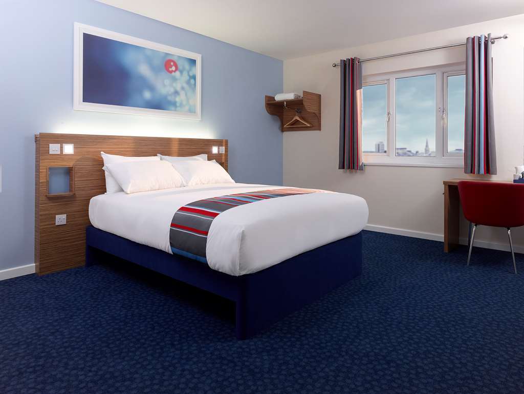 Travelodge Stirling M80 Cambusbarron Chambre photo